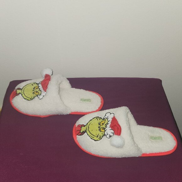 The Grinch House Slippers for Women Size M 7/8 - Picture 4 of 7